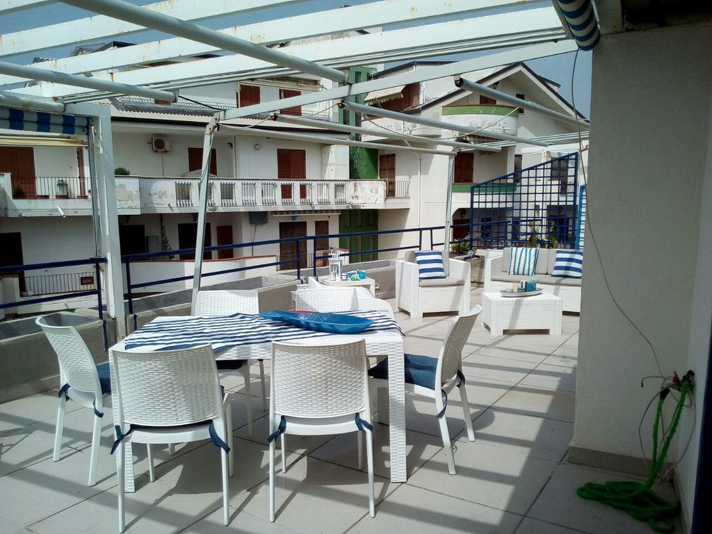 Ipanema Suite Giardini Naxos Exteriör bild